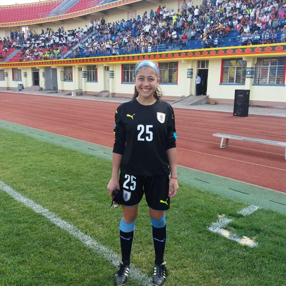 Jennifer Sosa, la arquera uruguaya de 14 años que juega el Mundial Femenil Sub-17