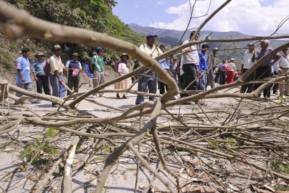 Y las petición de los productores se extienden hasta la solicitud de la administración de recursos provenientes de la Comunidad Europea y la construcción de un hospital.
