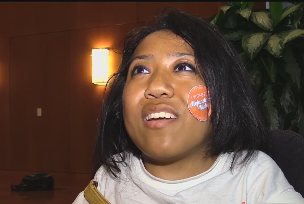 Alejandrina Guzman, la joven latina que hizo historia al convertirse en presidenta estudiantil en la Universidad de Texas