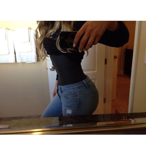 OMG! No sabaemos cómo le hace KoKo para respirar.