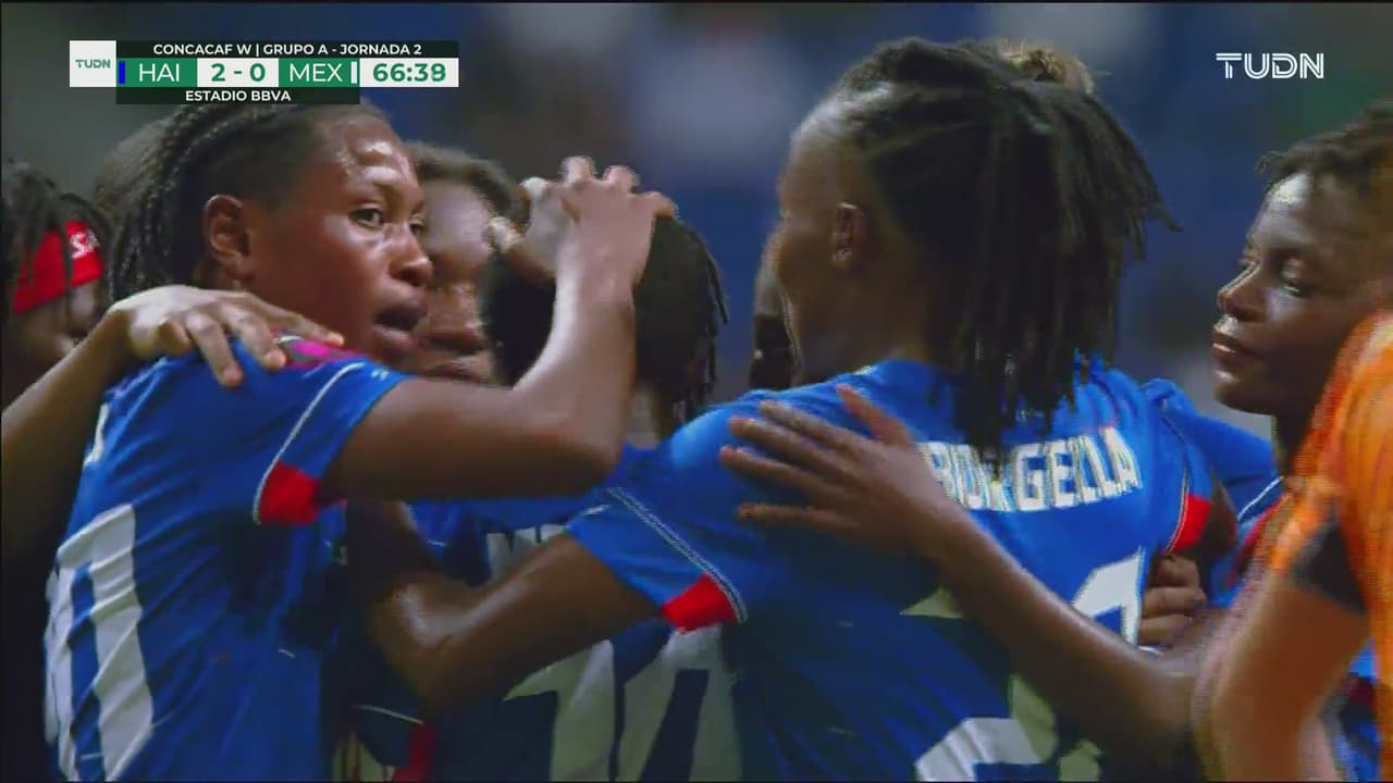 ¡La pone pegada al poste! Mondésir engaña a Alvarado y pone el 2-0 de Haití