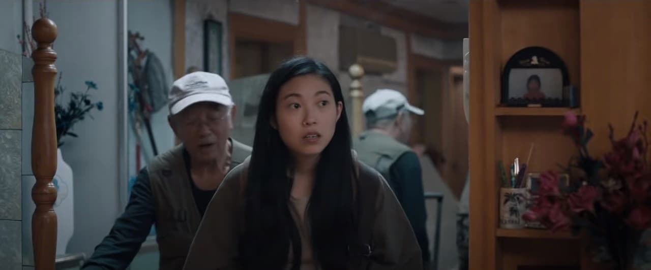 Awkwafina tuvo personajes secundarios en ‘Neighbors 2’, ‘Ocean’s 8’ y ‘Crazy Rich Asians’, pero en 2019 protagonizó ‘Jumanji: The next level’ y ‘The Farewell’, cinta por la cual ganó el Globo de Oro a mejor actriz.