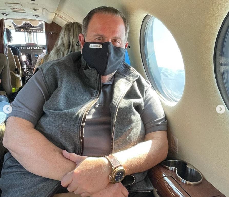 Y 
<b>Alejandra Espinoza </b>hasta le hizo un 'reclamo' a nuestro adorado Gordo: "Me hubieses llevado en tu avionzote privado". 
<br>