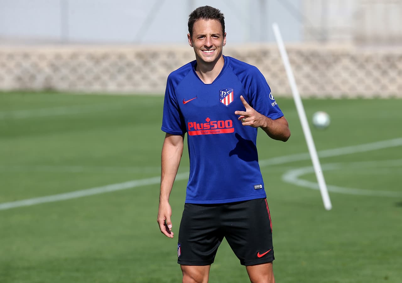 Así nos encontramos todos, al saber que vuelve el futbol de la Primera División en España y observar a los futbolistas prepararse para brindar su máximo nivel.