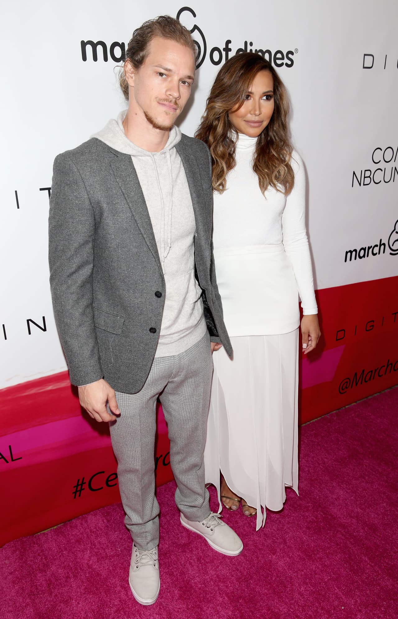 Siete meses después anunciaron que se convertirían en padres. 
<b><a href="https://www.univision.com/entretenimiento/chismes/naya-rivera-ya-es-mama" target="_blank">El bebé nació </a></b>en septiembre de 2015 y fue llamado Josey Hollis. 
<br>