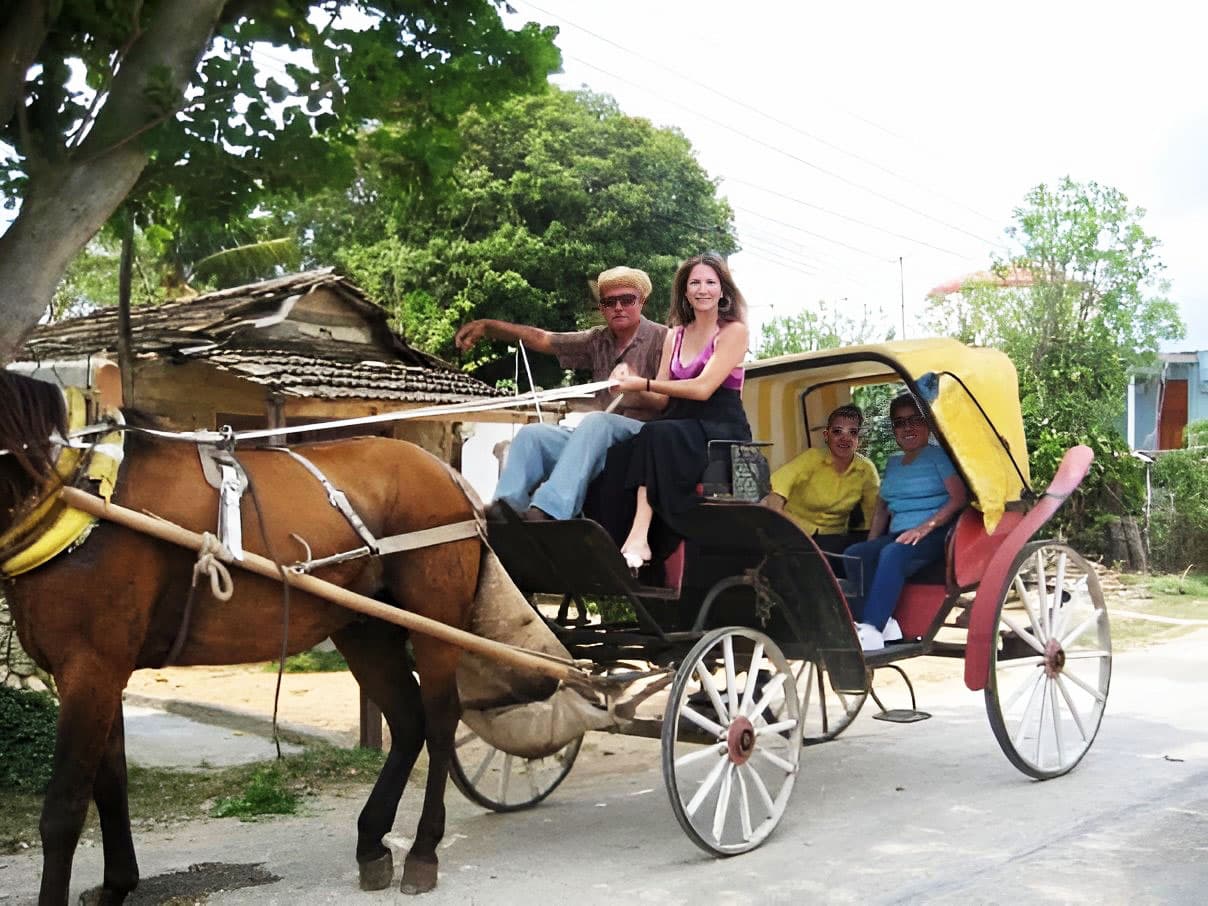 Mariela Cardona es una cubana que vivió en el campo e hizo labores que allí le requerían sus padres; también se convirtió en una mujer ejemplar entre 
<b>la comunidad migrante en Estados Unidos.</b>