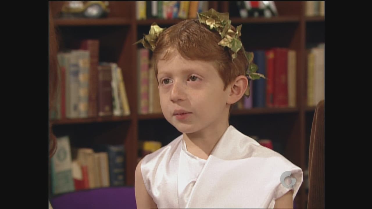 Incluso con una sábana blanca lograrás el look de Benito como 'Nerón'. No te olvides de la corona de laureles.