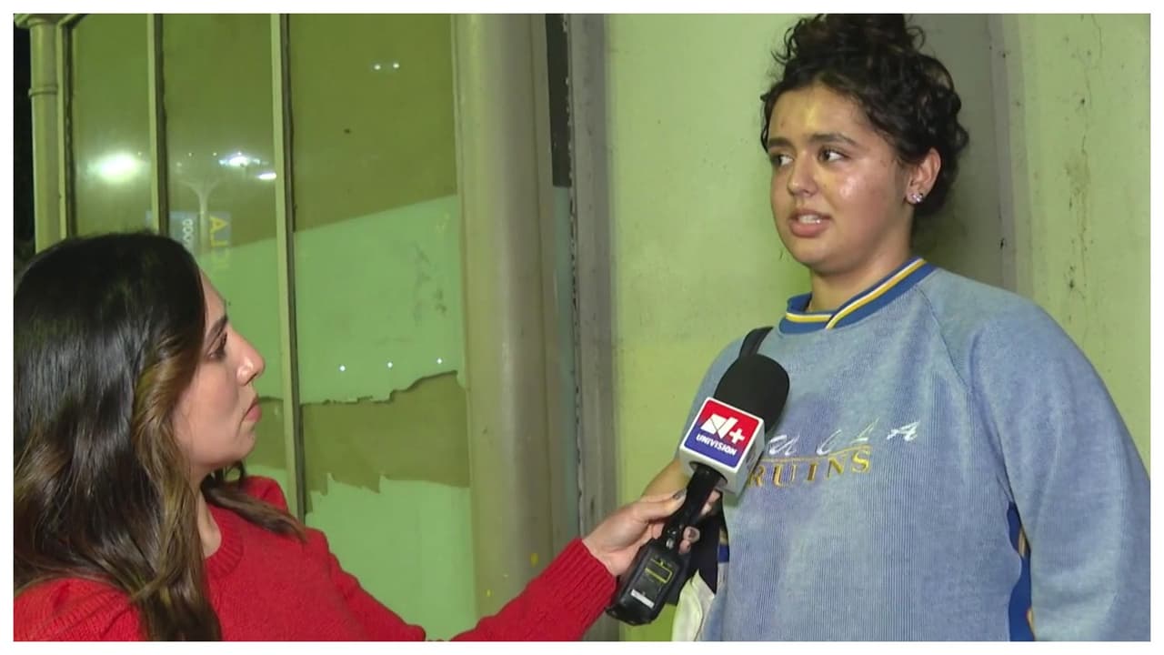 Estudiantes de UCLA protestan contra redadas de ICE y deportaciones masivas en California