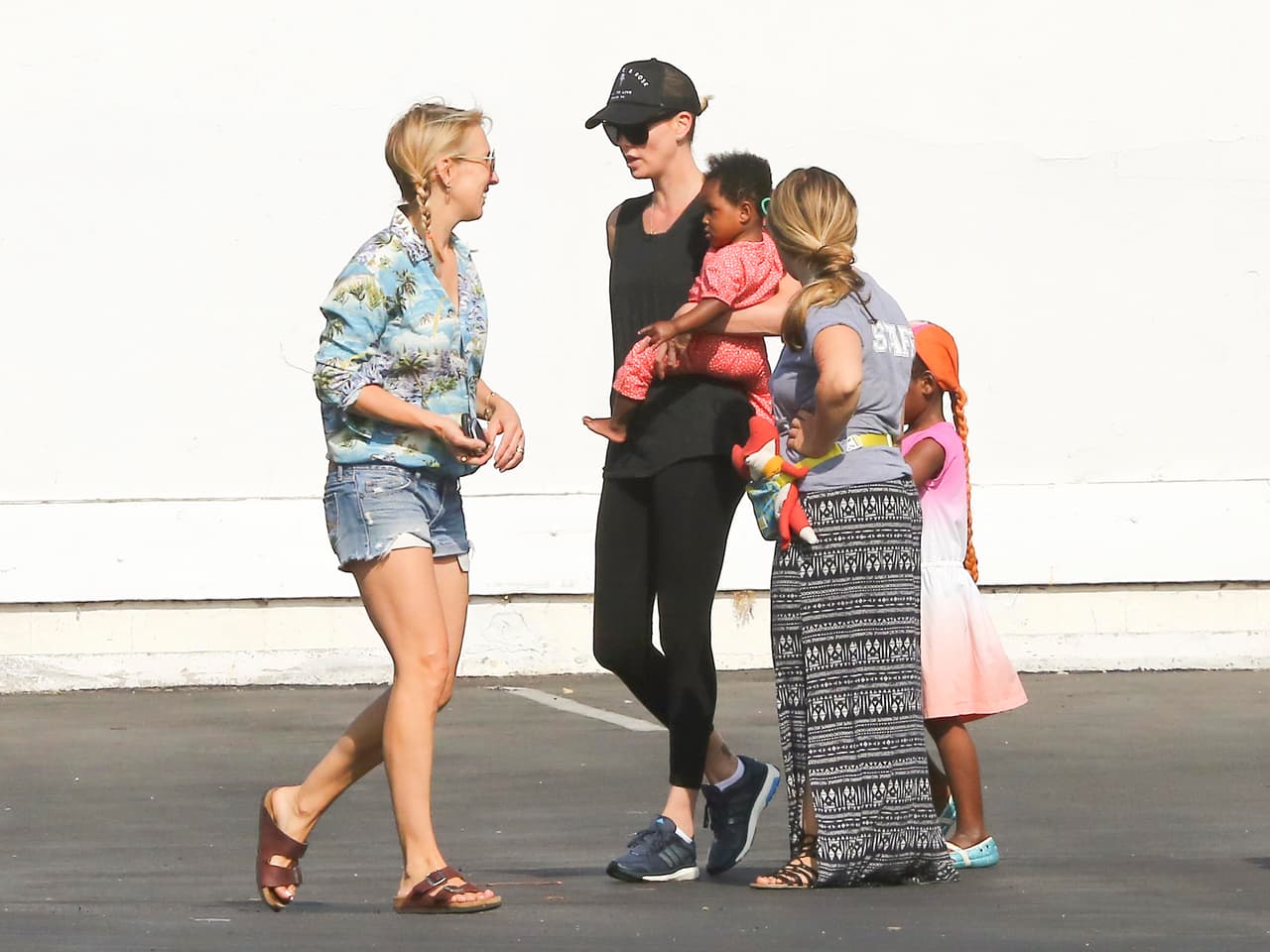 Llevó a su pequeña August a la estancia infantil.