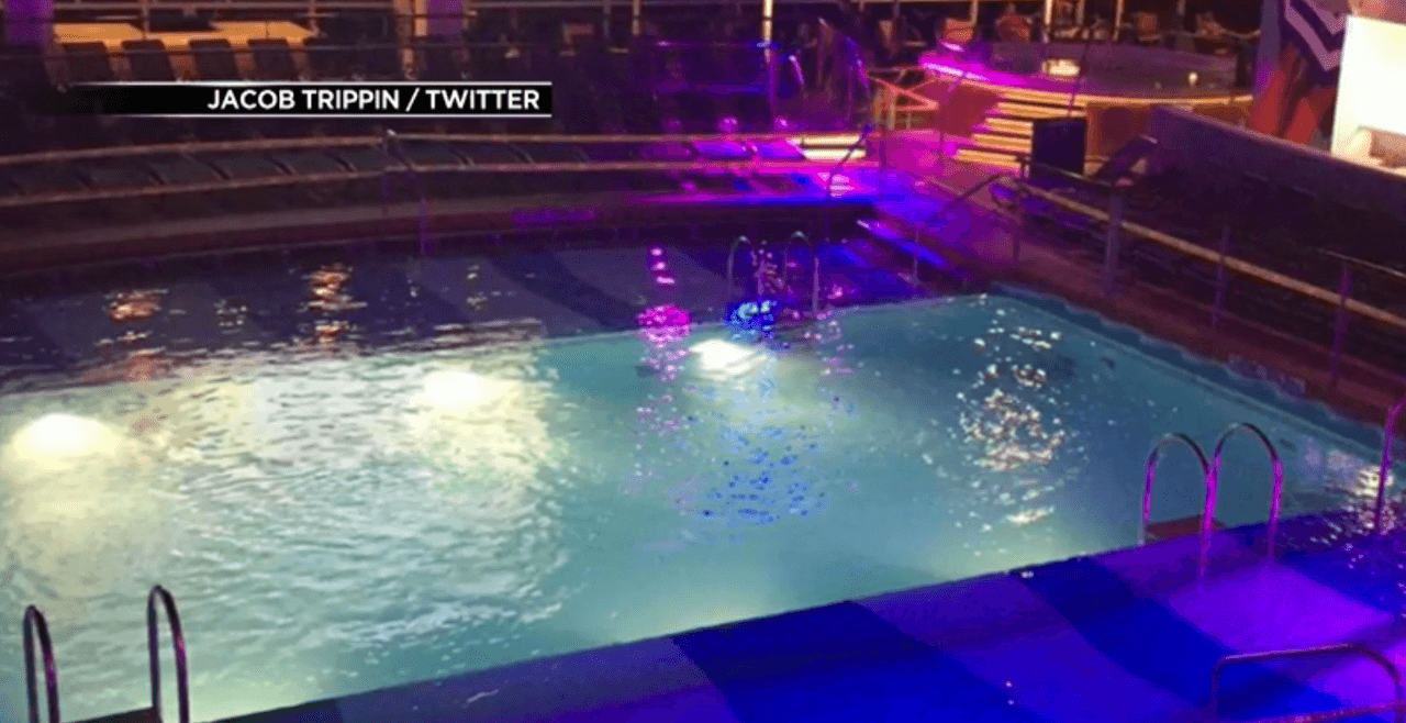 Máquinas respiran por el niño rescatado en la piscina del crucero "Anthem of the Seas"