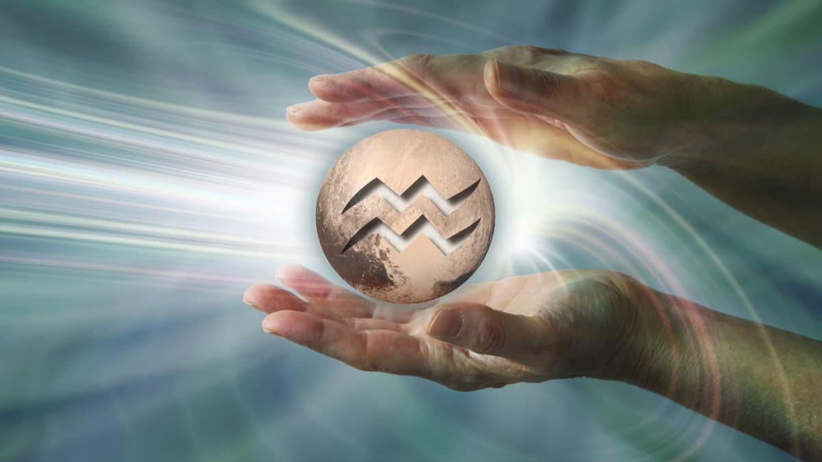 Plutón en Acuario: llega la señal que estabas esperando para transformar las cosas