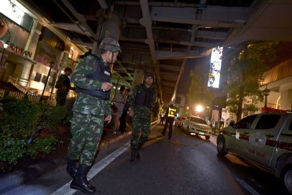 Fuerte presencia militar en los alrededores del templo.