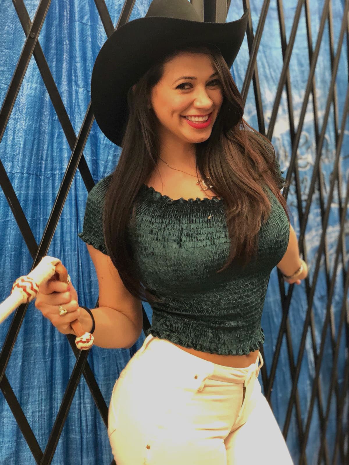 <b>Carlita</b> dejó ver toda la ternura que lleva su bello rostro.