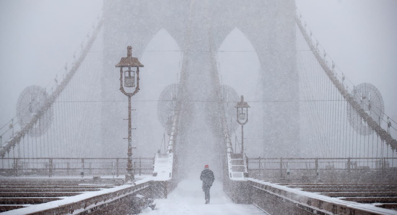 Esto se espera de la poderosa tormenta de nieve que se prevé para Nueva York este lunes