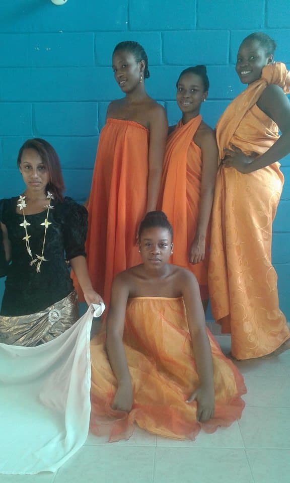 En Quibdó, la capital de uno de los departamentos más pobres de Colombia, la violencia y el reclutamiento de jóvenes para bandas criminales se combaten con cine, literatura, teatro, danza y música.