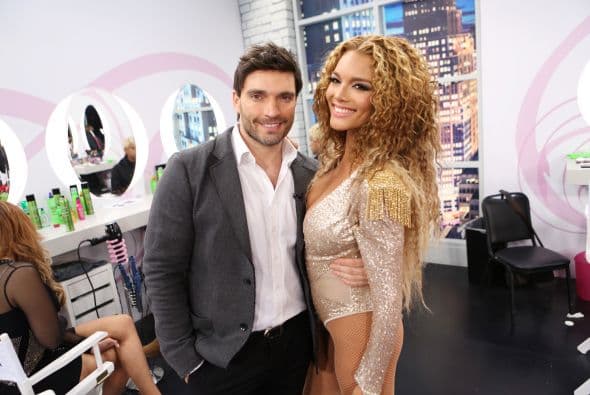 Los expertos en peinado apostaron por los rulos y ondas suaves y marcadas en las cabelleras de las chicas. Esta fue una de las tendencias que predominó. ¡Miren lo bellas que lucieron a lo largo de esta novena temporada!