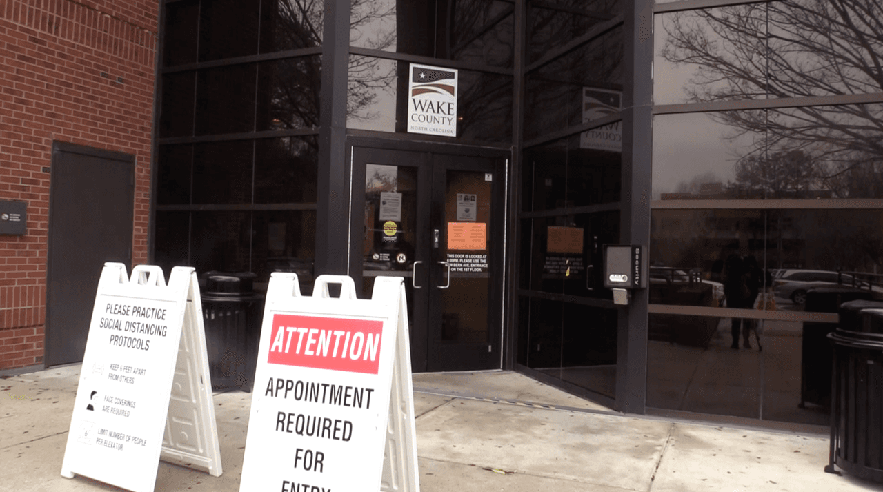 Dosis de refuerzo para todos los adultos: dudas y lista de clínicas habilitadas en el condado de Wake