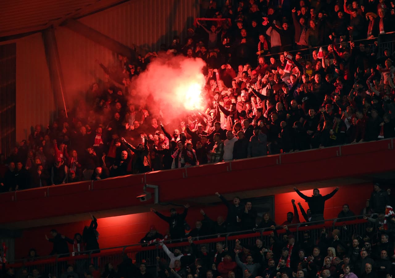 La alegría en el estadio de Anfield era indescriptible entre sus aficionados.
<br>