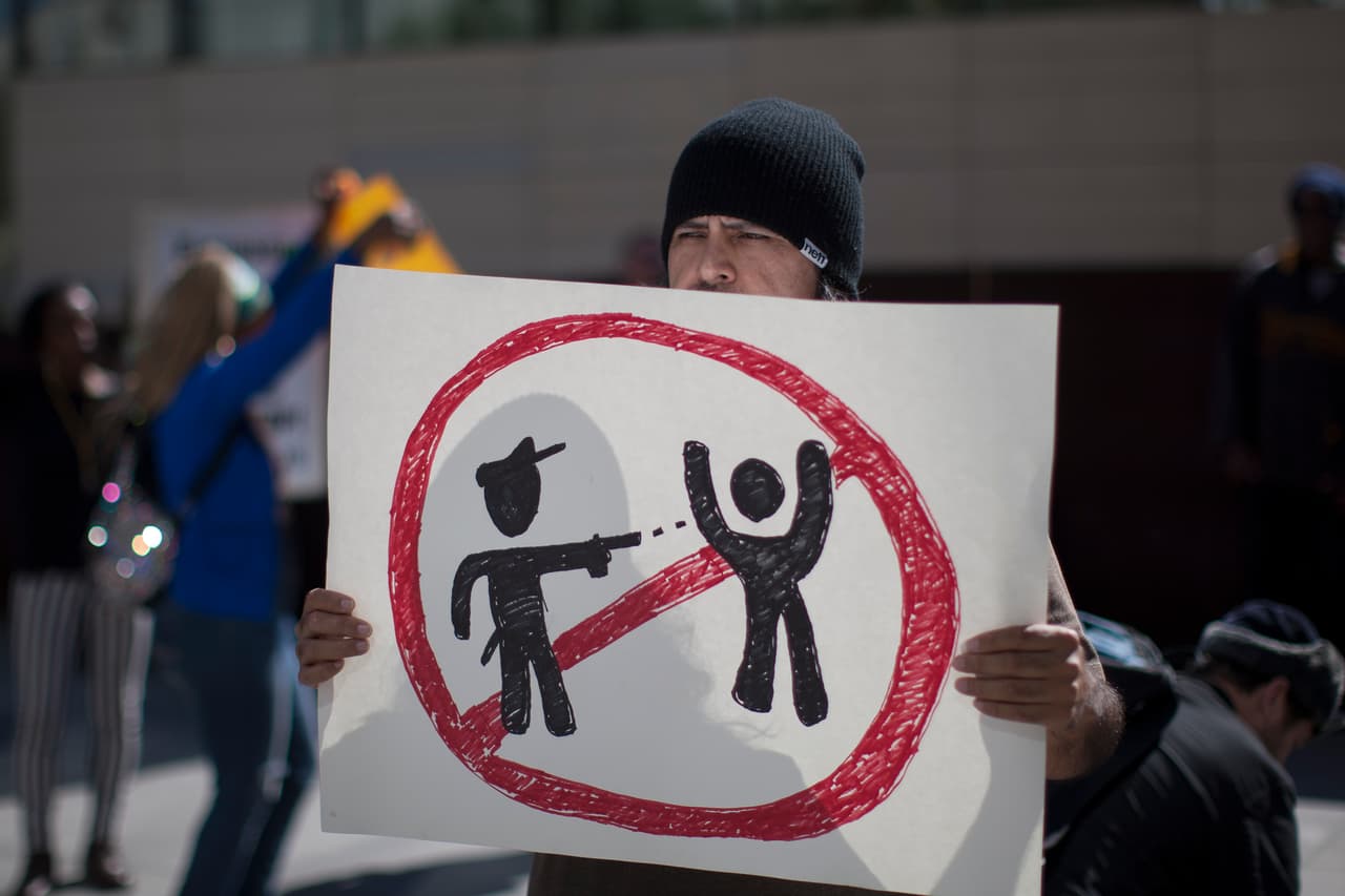 LAPD cambiará reglas sobre el uso de fuerza letal