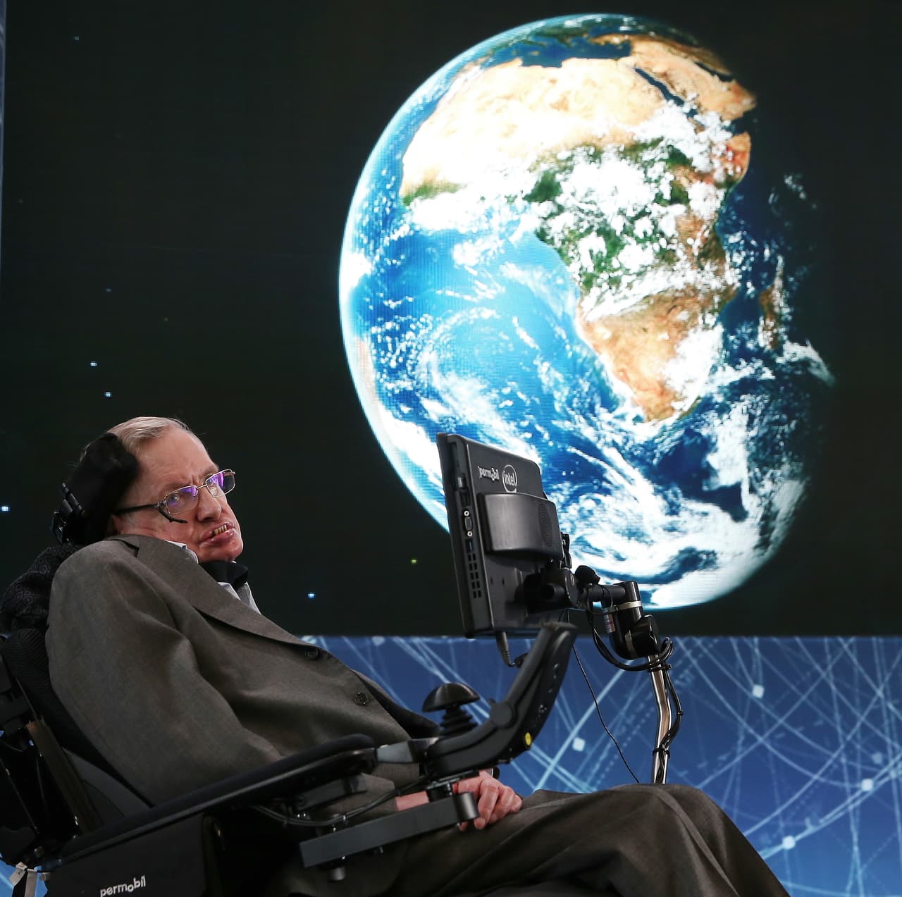 Mark Zuckerberg, Stephen Hawking y Yuri Milner se unen para buscar vida extraterrestre