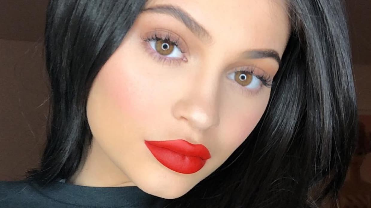 Fotos: a un mes de dar a luz, Kylie Jenner muestra su vientre plano y a su bebé Stormi 