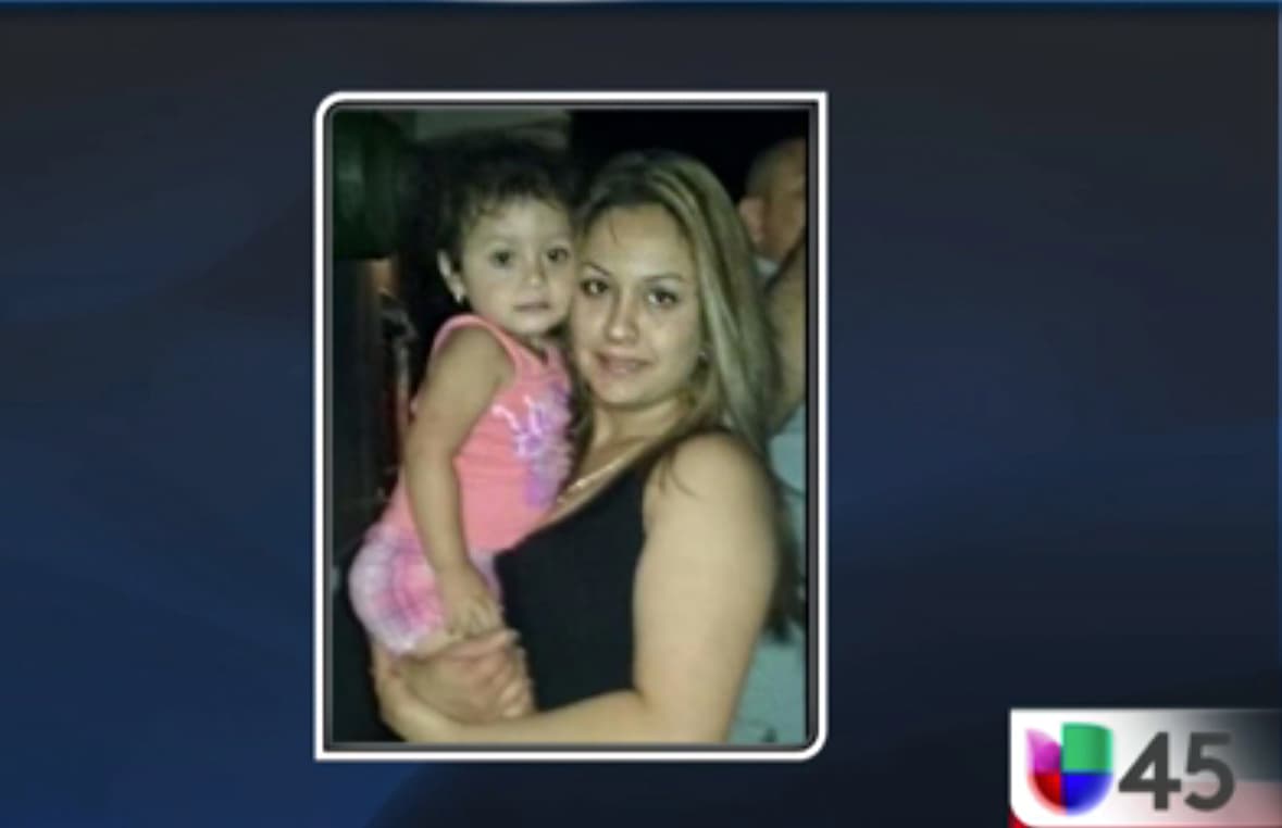 Madre y su hijita asesinadas al sureste de Houston