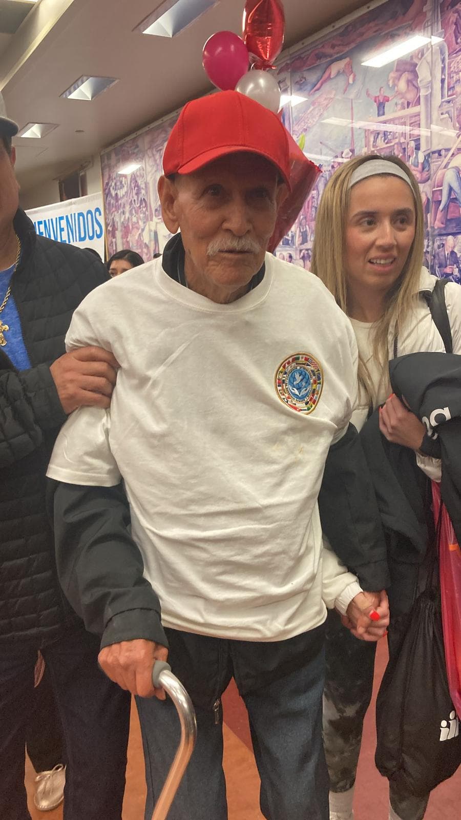 En total, 75 personas volaron desde diferentes partes de México hasta San Francisco gracias a la Convención Internacional de Derechos Humanos y Migración, quienes ayudaron con los trámites para obtener las visas. La Convención ha logrado traer a más de mil personas en lo que va del año.