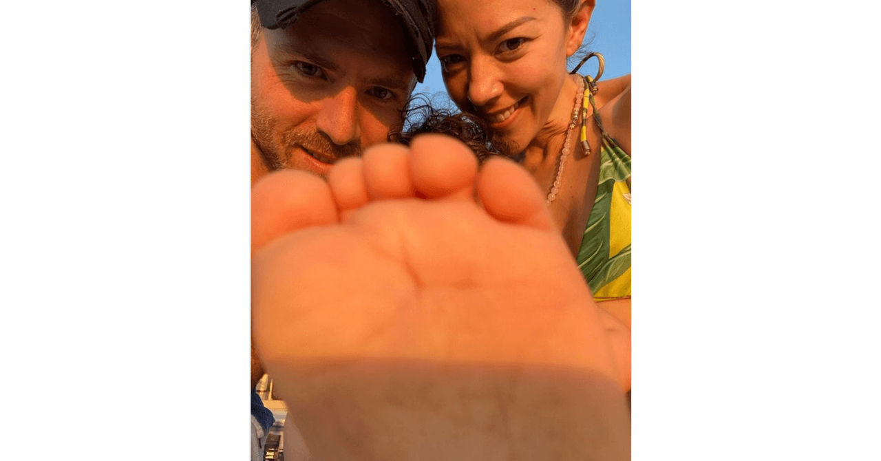 Fernanda Castillo con Erik Hayser y su hijo