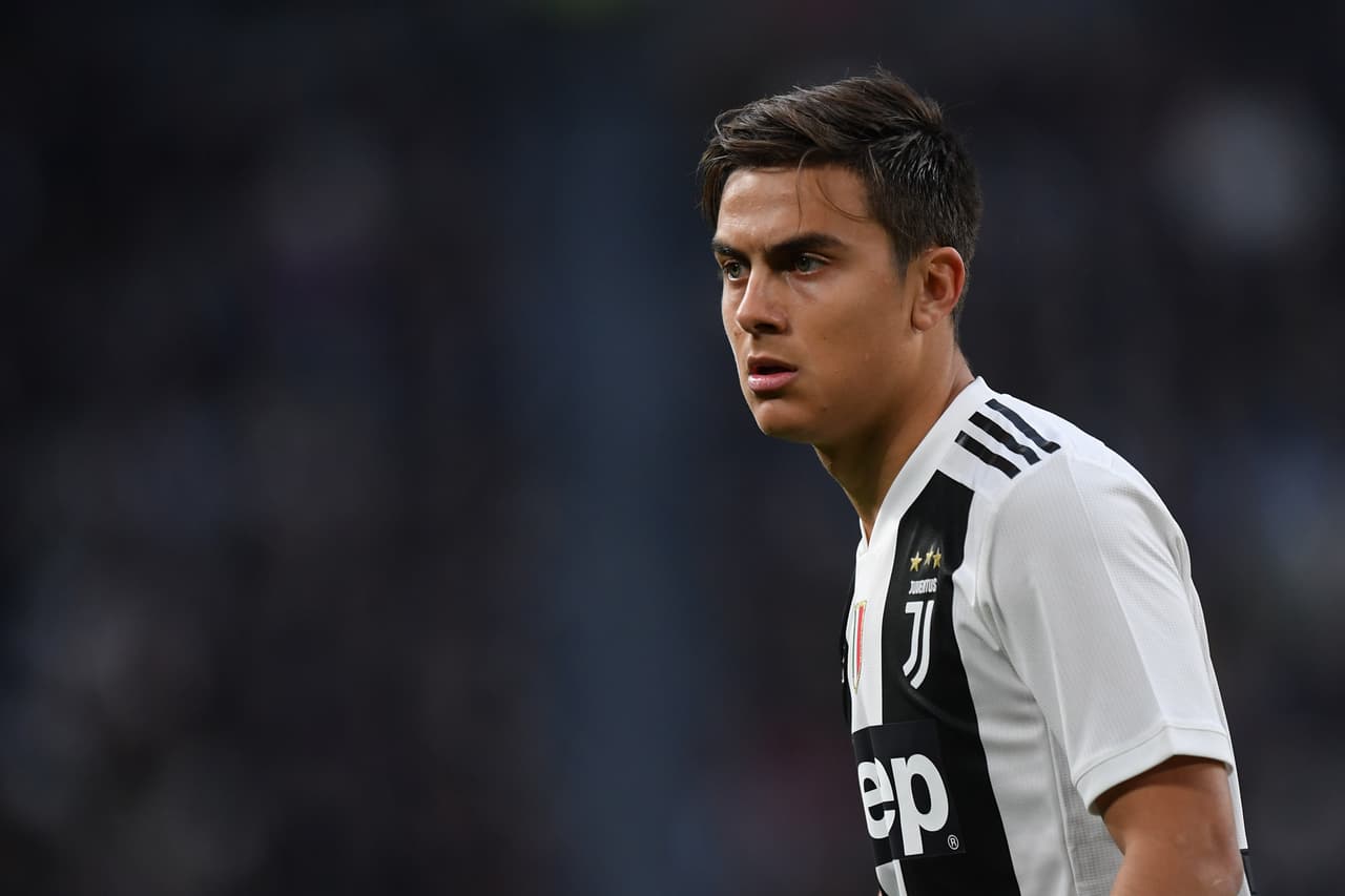 Al parecer, Manchester United ya habría puesto una oferta sobre la mesa por Paulo Dybala. Se habla de 85 millones de euros por el argentino, que no tendría lugar en la Juventus con el protagonismo de Cristiano Ronaldo.