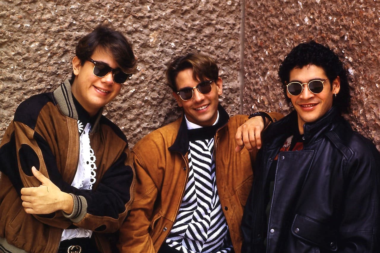 Ahora que está en boca de todos la formación del nuevo súper grupo juvenil latino en #LaBanda, nuestra mente nos transporta aquellas épocas donde Menudo era ¡lo máximo!