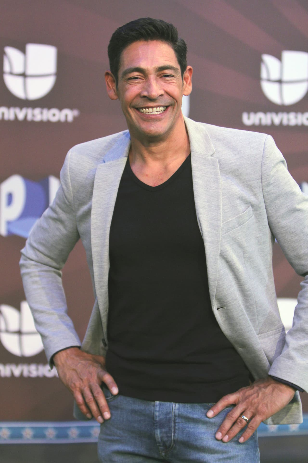 ¿Qué tal les ha parecido la evolución de este boricua? Es cierto que ha pasado el tiempo, pero nuestro amor por el precioso Johnny ¡no se irá jamás!