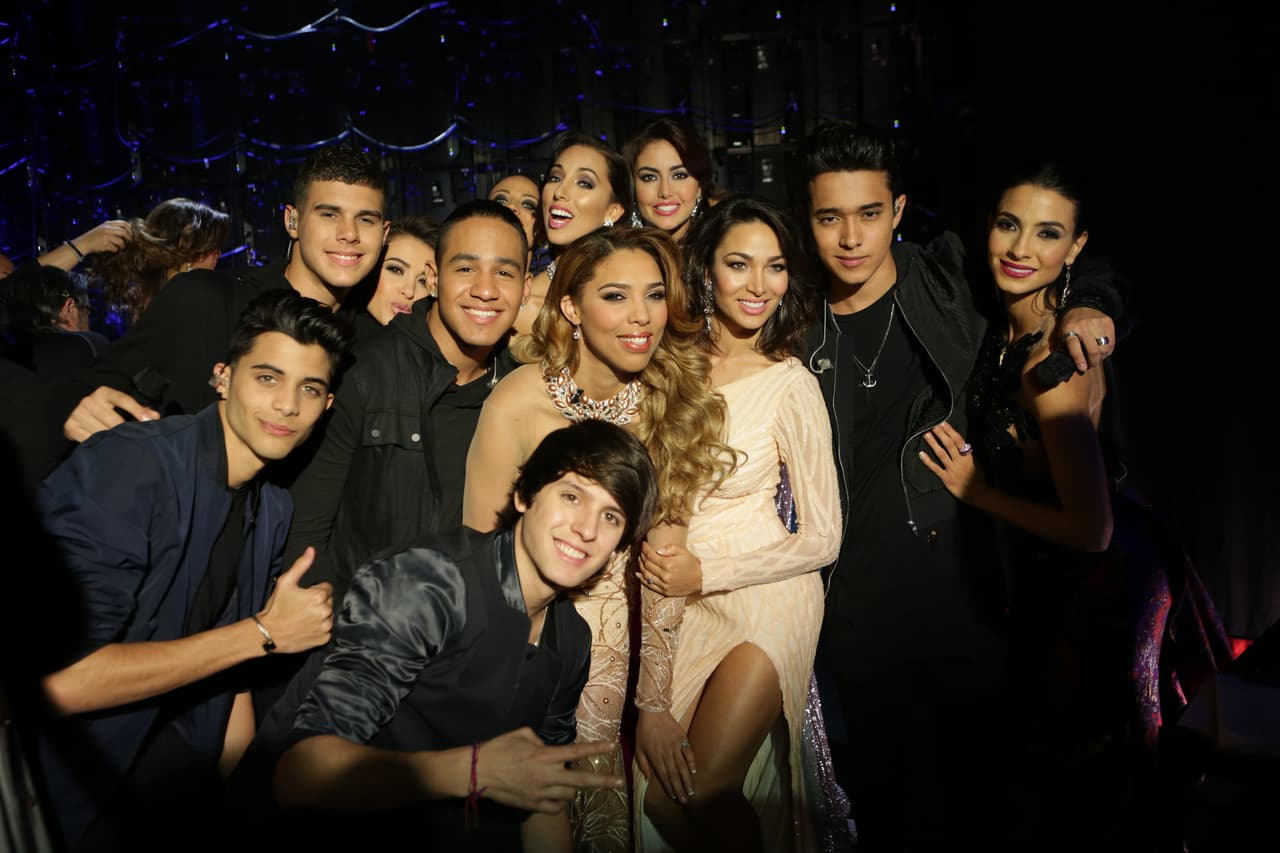 Christopher, Zabdiel, Erick, Richard y Joel regresaron a Univision como estrellas para interpretar su nuevo éxito ‘Tan fácil’, en una noche llena de glamour y belleza para los chicos ganadores de La Banda.