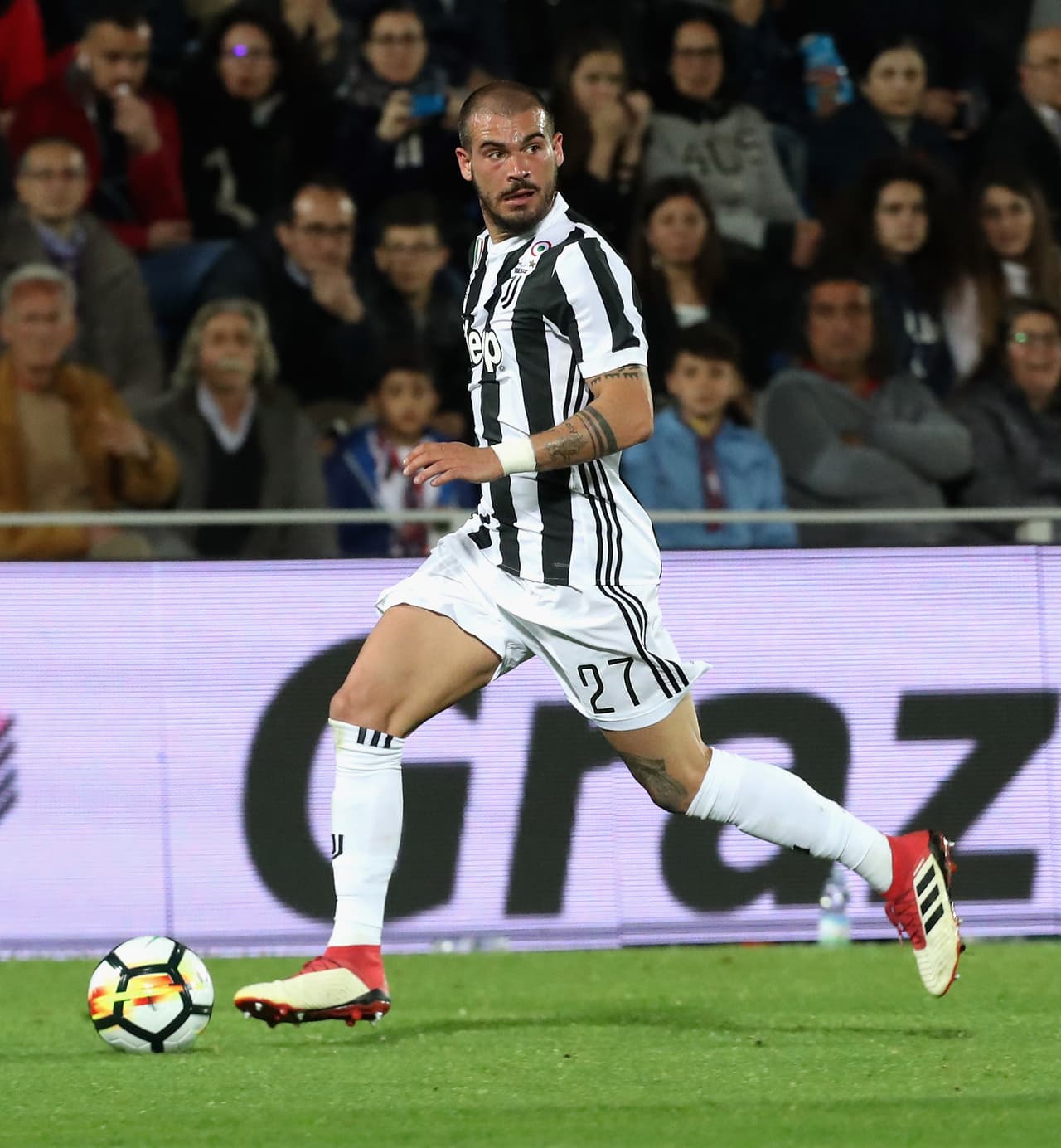 El nuevo equipo para Stefano Sturaro estaría en la Premier League. Si bien se ha hablado de otros equipos en Italia, el defensa iría al Newcastle.