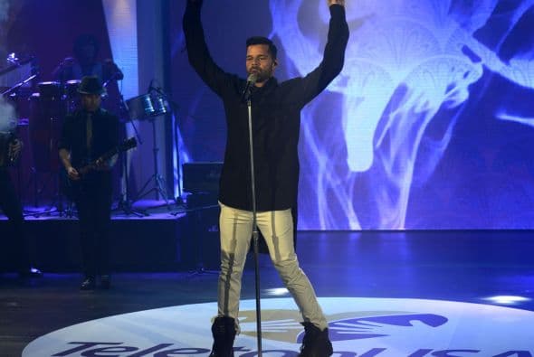 Teleton USA (Ricky Martin)