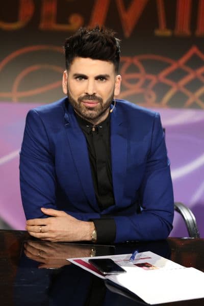 Ahora sí que todas contra todas. ¿Quién ganará? Una semifinal a lo grande con Ale Guzmán, La Arrolladora Banda El Limón y Christian Daniel. Además, animales salvajes y hasta las eliminadas resucitaron. ¿Eres Team Clarissa, Team Nathalia, Team Francisca o Team Catherine?