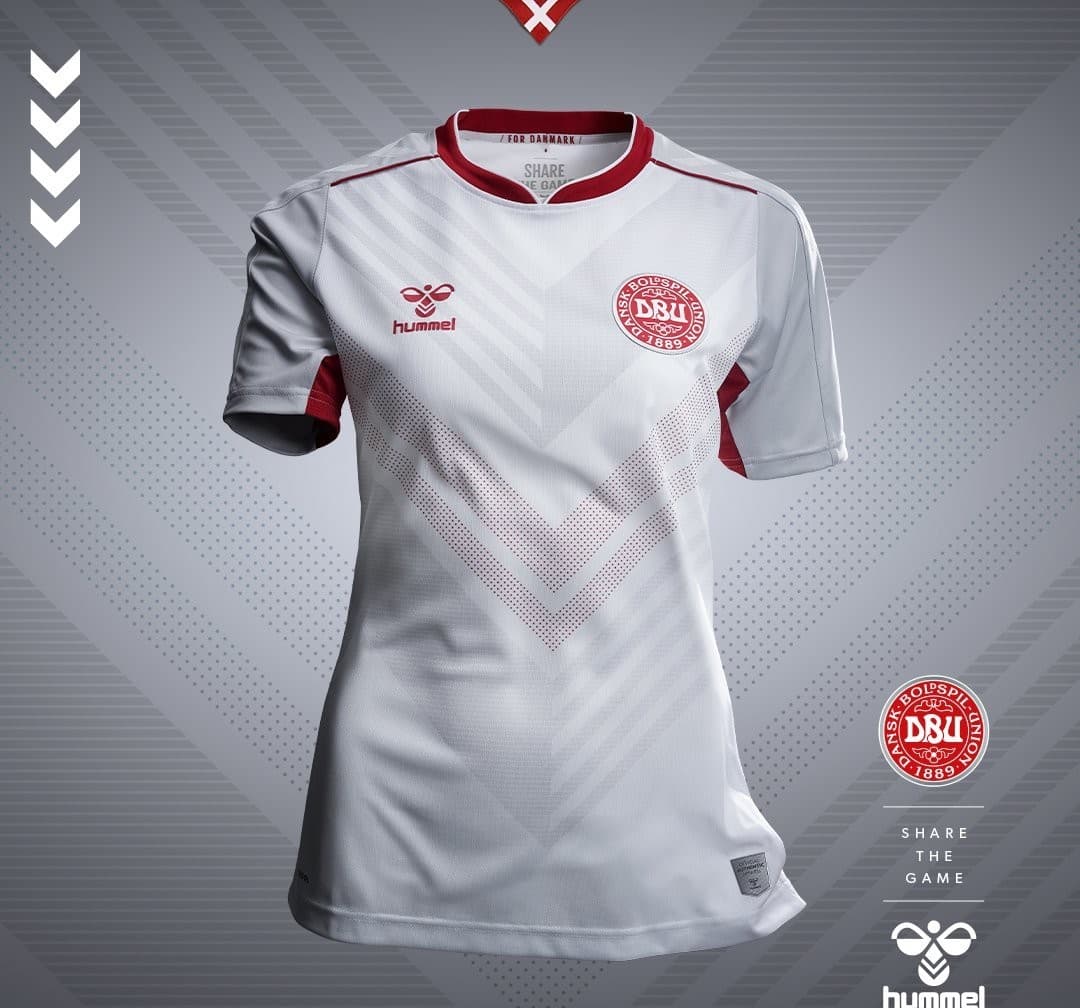 Dinamarca (Hummel) - Away