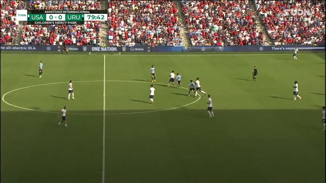 ¡TIRO ATAJADO! disparo por Walker Zimmerman.