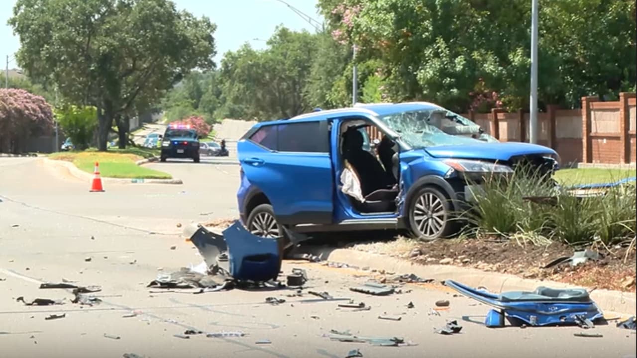 Muere mujer de 60 años tras choque en San Antonio; conductor adolescente iba al volante