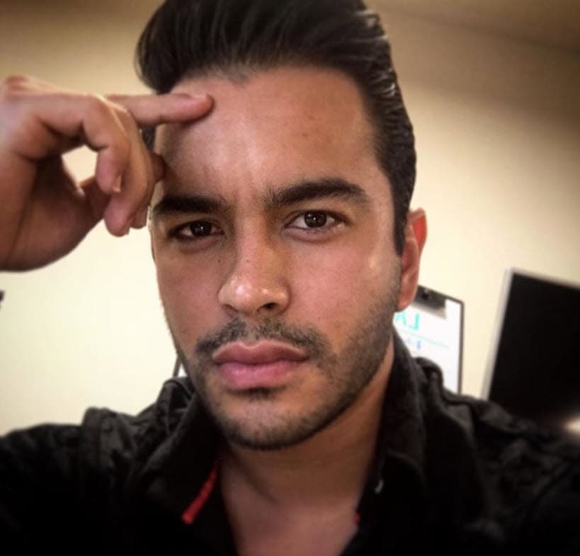 "Dentro 
<b>de la actuación me gustaría apartarme un poco</b>, quiero darle a la música, que es lo que me apasiona mucho", dijo en esa ocasión. 
<br>