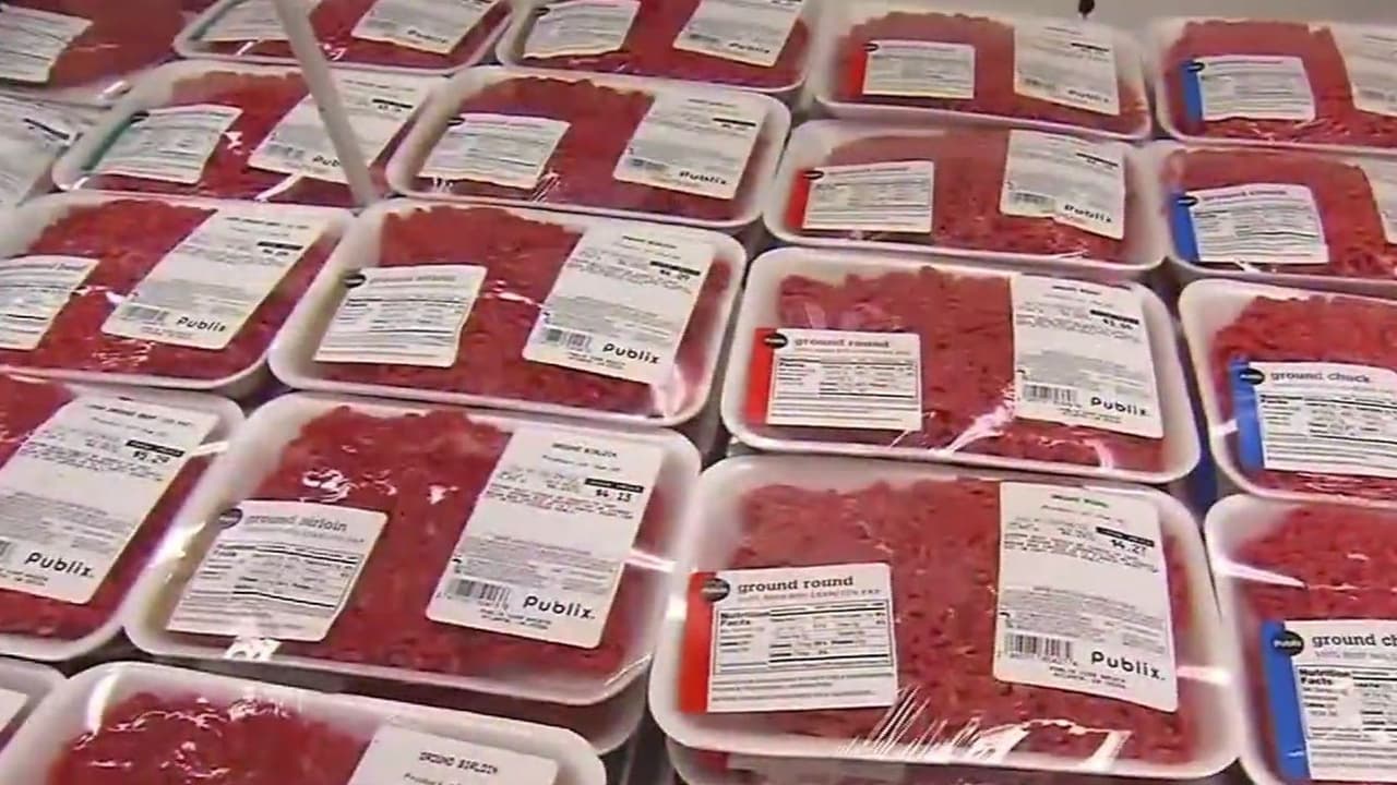 Donald Trump anunció la suspensión temporal de aranceles para algunas importaciones de carne molida