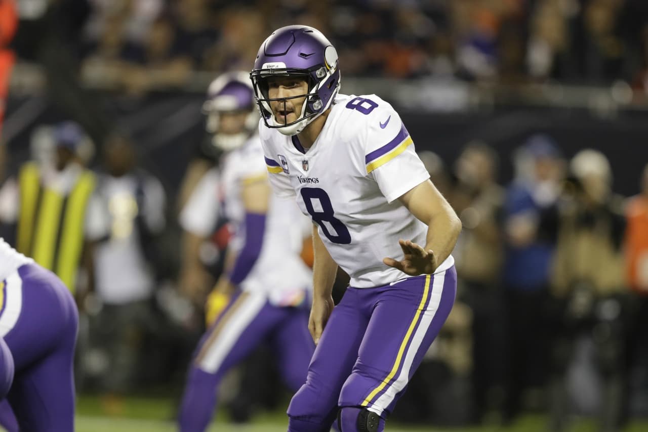 Del lado de los Vikings, Sam Bradford regresaba de una lesión, pero eventualmente prefirieron no exponerlo y pusieron en los controles a Case Keenum.