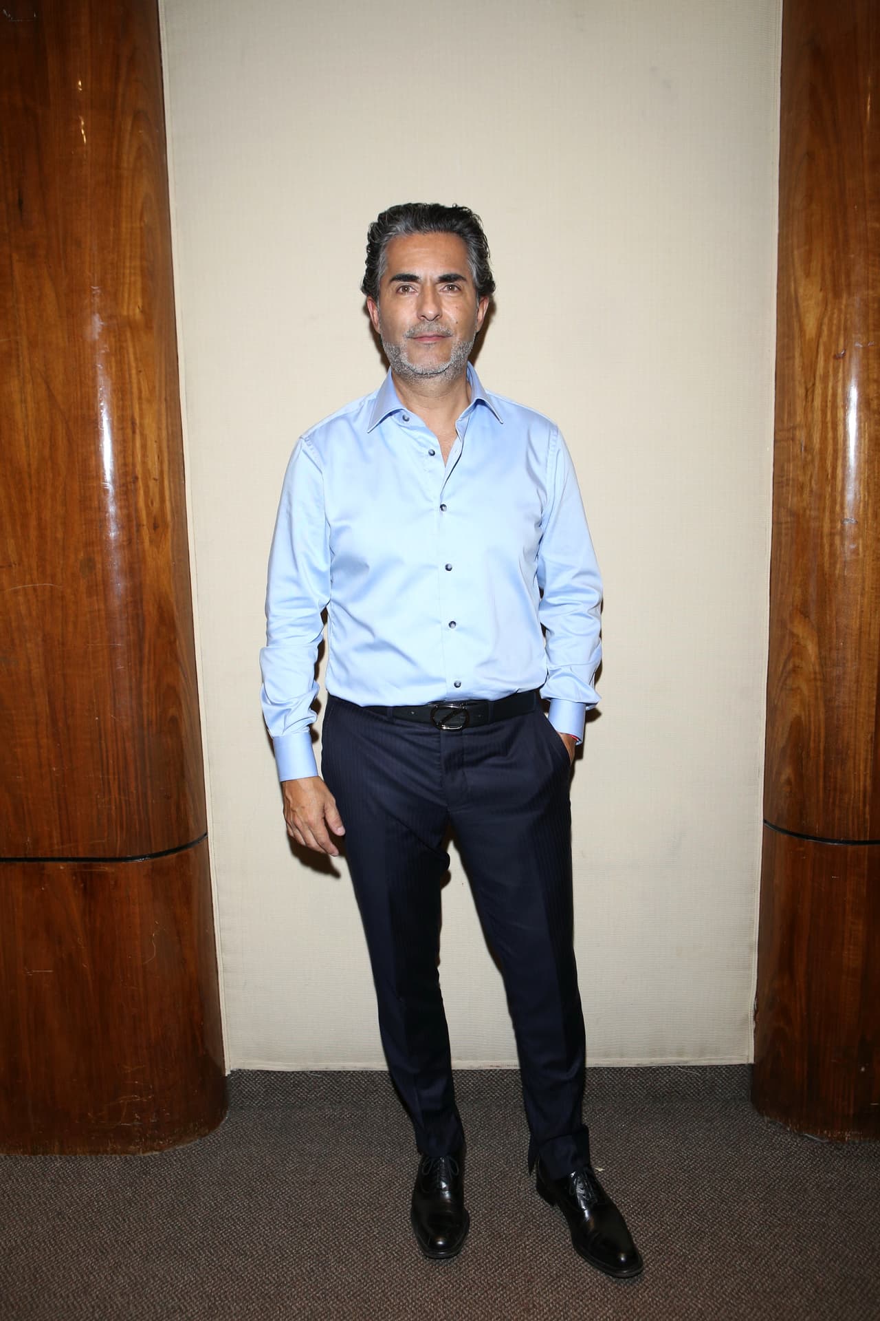 De acuerdo con el periodista Alex Kaffie, Raúl Araiza fue
<b><a href="https://www.univision.com/entretenimiento/esta-es-la-razon-por-la-cual-raul-araiza-teme-volver-a-caer-en-las-adicciones" target="_blank">operado de una hernia. </a></b>
<br>