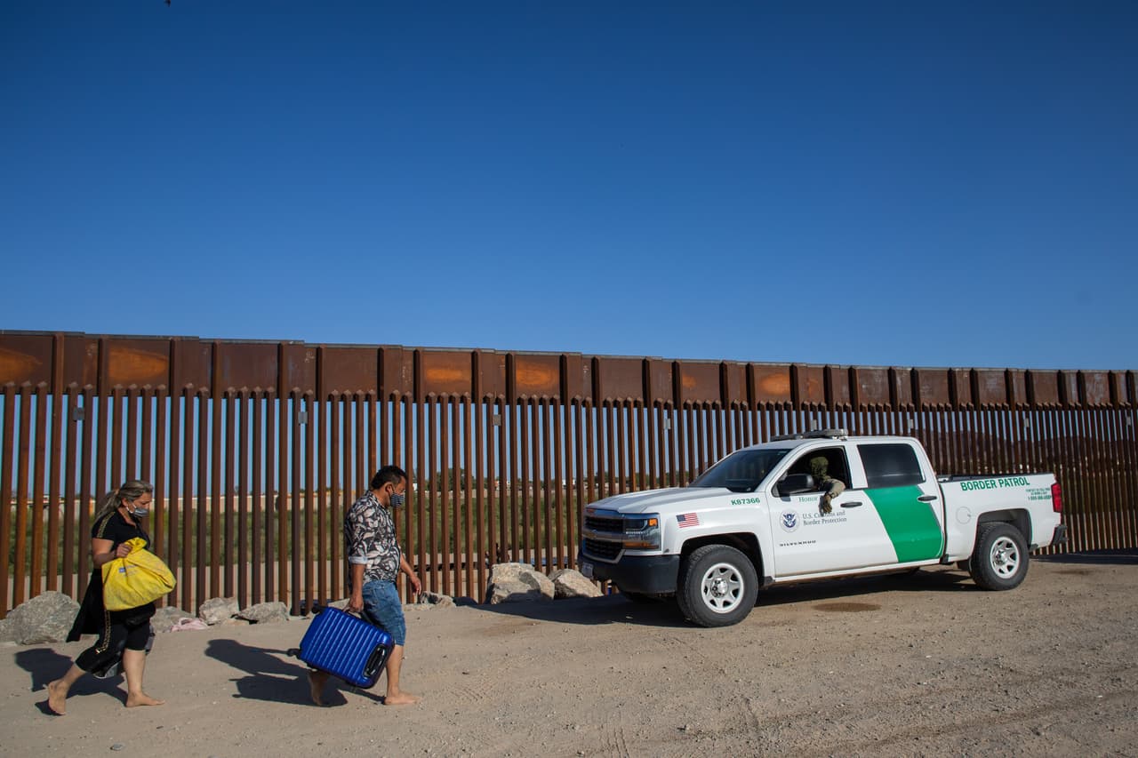 Acusan a Jesús Alberto Ibarra-Barraza de contrabando de migrantes y de amenazar de muerte a un agente fronterizo