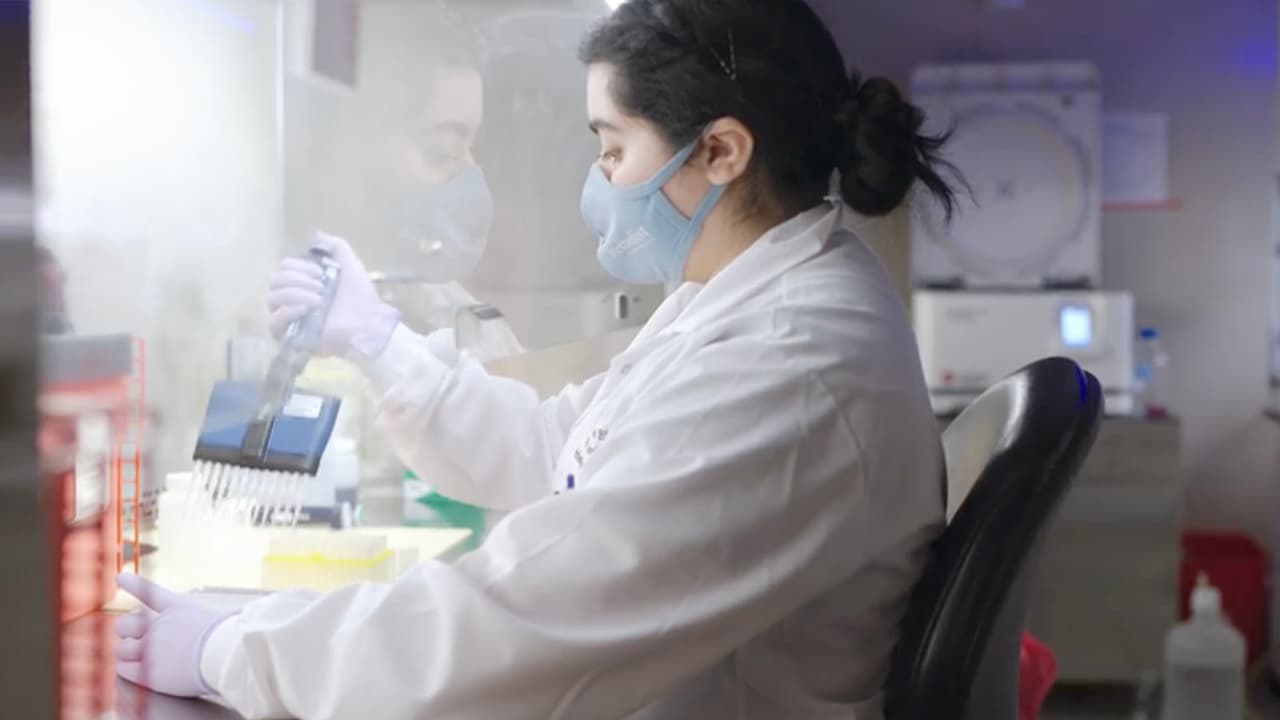 Houston Methodist ha analizado más de 60,000 genomas del coronavirus desde el comienzo de la pandemia.