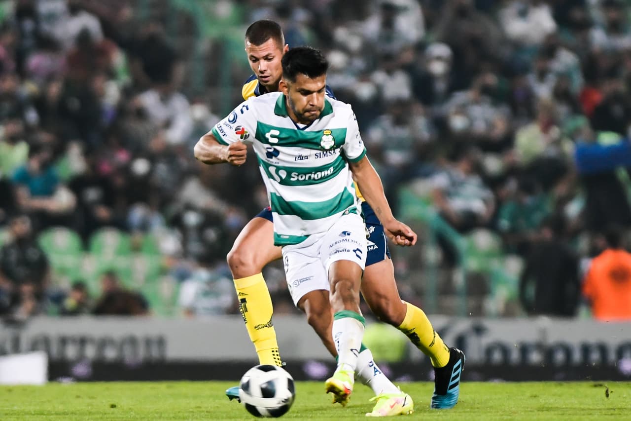 San Luis consiguió el empate en casa del Santos y se quedó con el último boleto para el Repechaje.