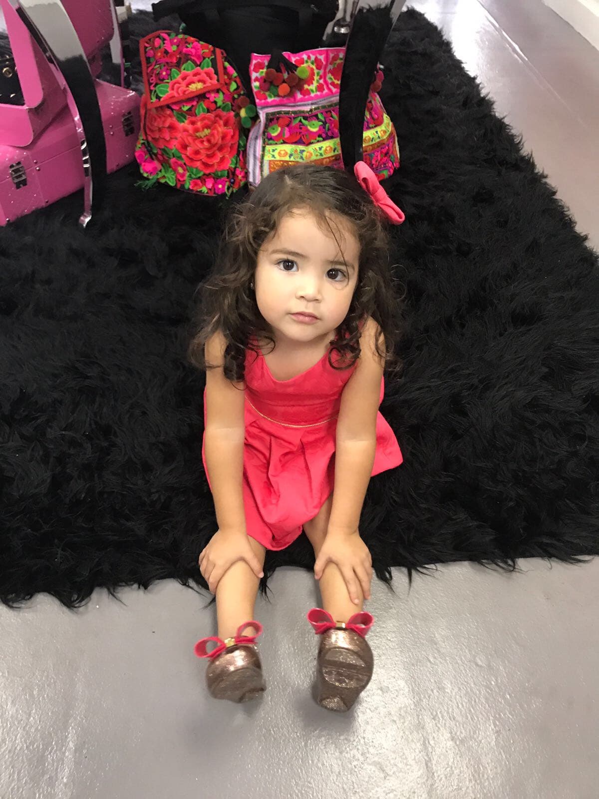 Giulietta, como siempre, robó cámara. Todos querían una foto de esta princesa.