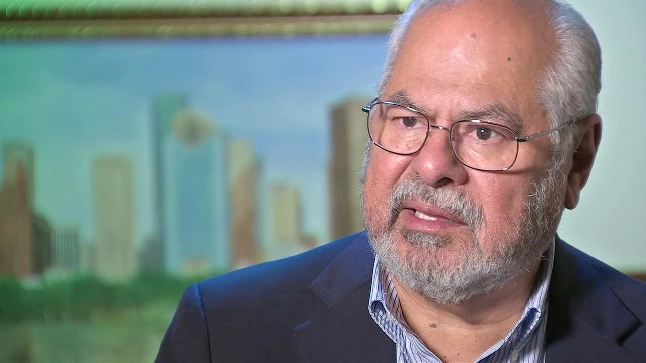 Representante republicano de Texas prefirió retirarse del cargo que había ejercido por años antes que apoyar a Trump