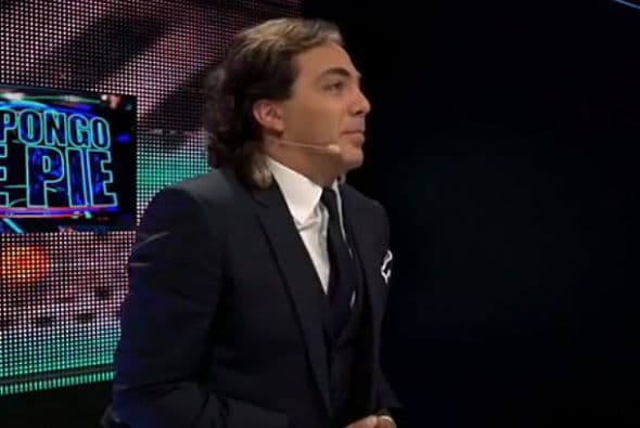 El ''Gallito Feliz'' hasta se puso de pie y no paró de sonreír durante toda la presentación.