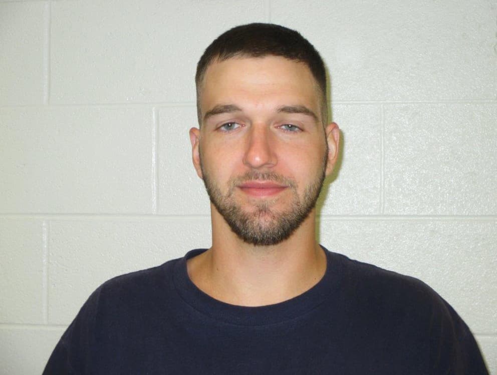 Procesan 3 por usar dron para introducir droga y porno en cárcel de máxima seguridad en EEUU