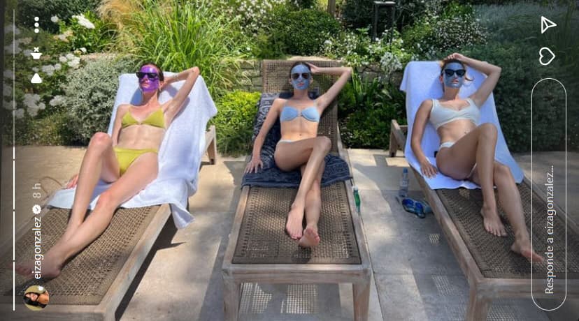 Por su parte, Eiza González ha compartido imágenes de sus vacaciones entre amigas por Europa.
<br>